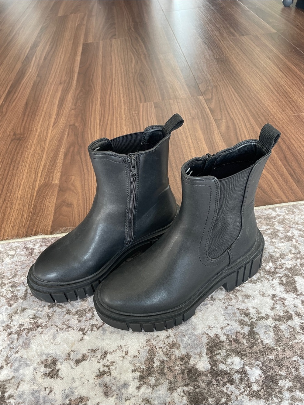 wild fable Black Chunky Lug Chelsea Booties
